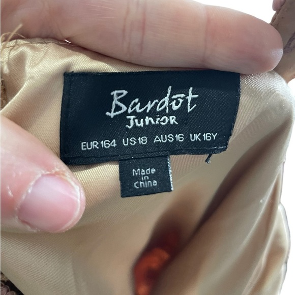 Bardot Junior Tiered Lace Dress 18 Adjustable straps - Picture 2 of 5